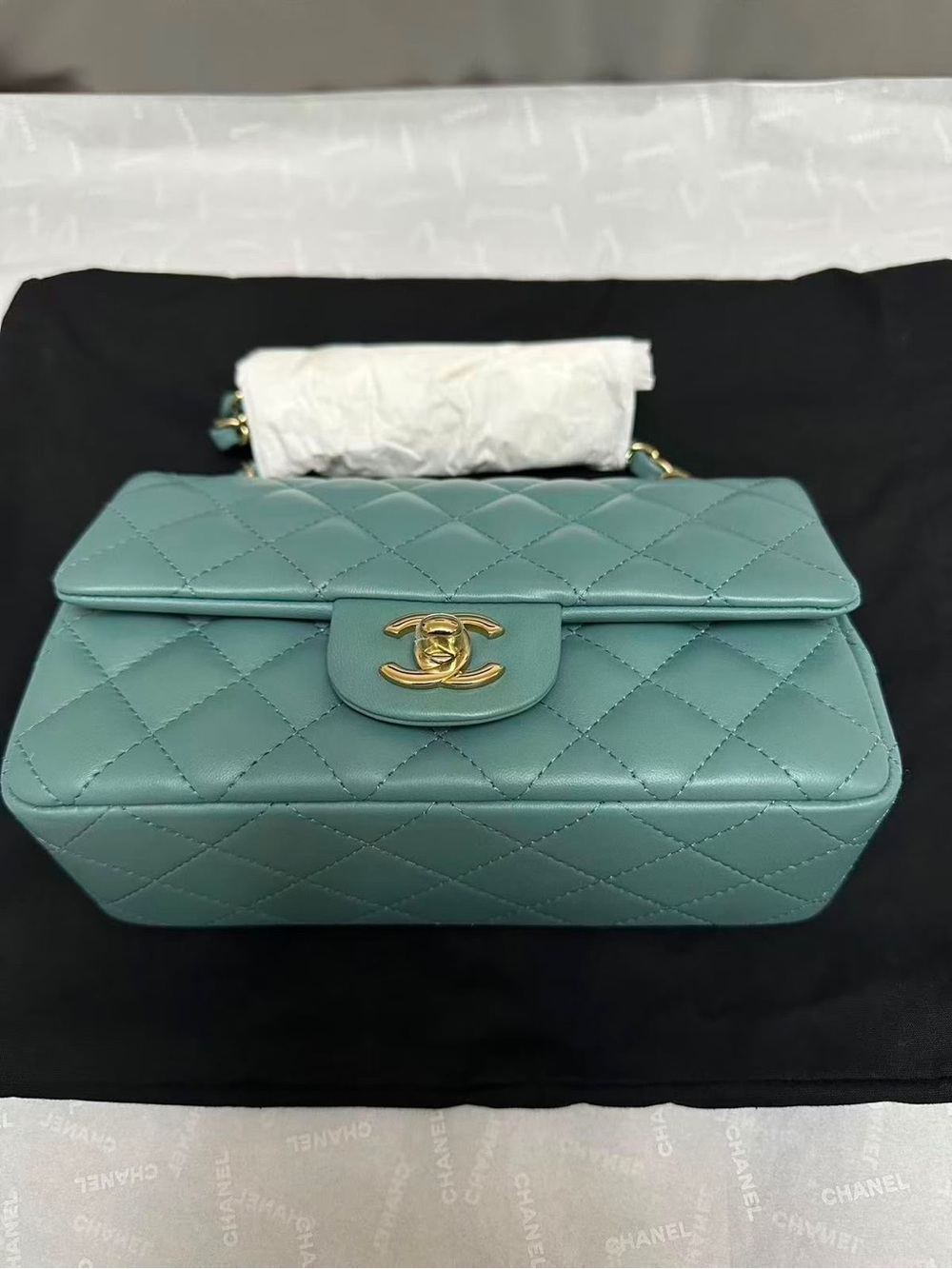 CHANEL Quilted Shoulder Bag in Teal with Gold Hardware